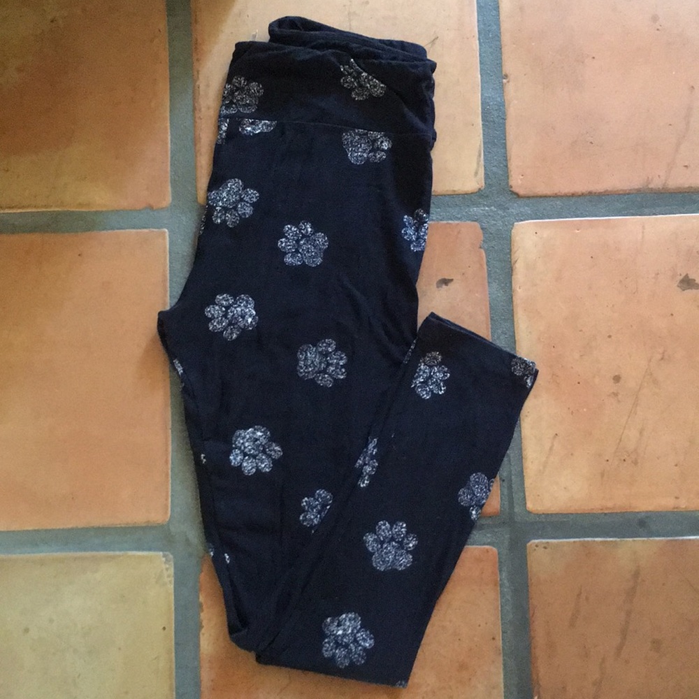 LulaRoe Dog Print Leggings